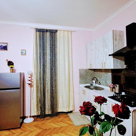 Beautiful Apartment In Old Tbilisi Eksteriør bilde