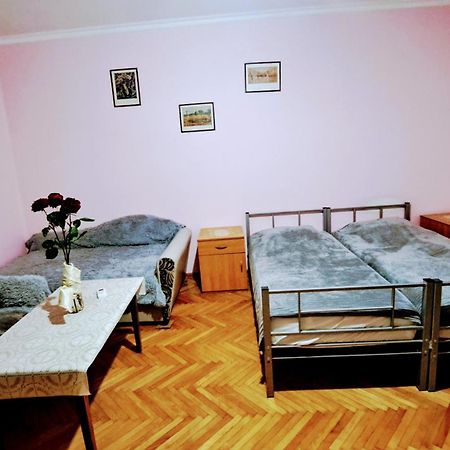 Beautiful Apartment In Old Tbilisi Eksteriør bilde