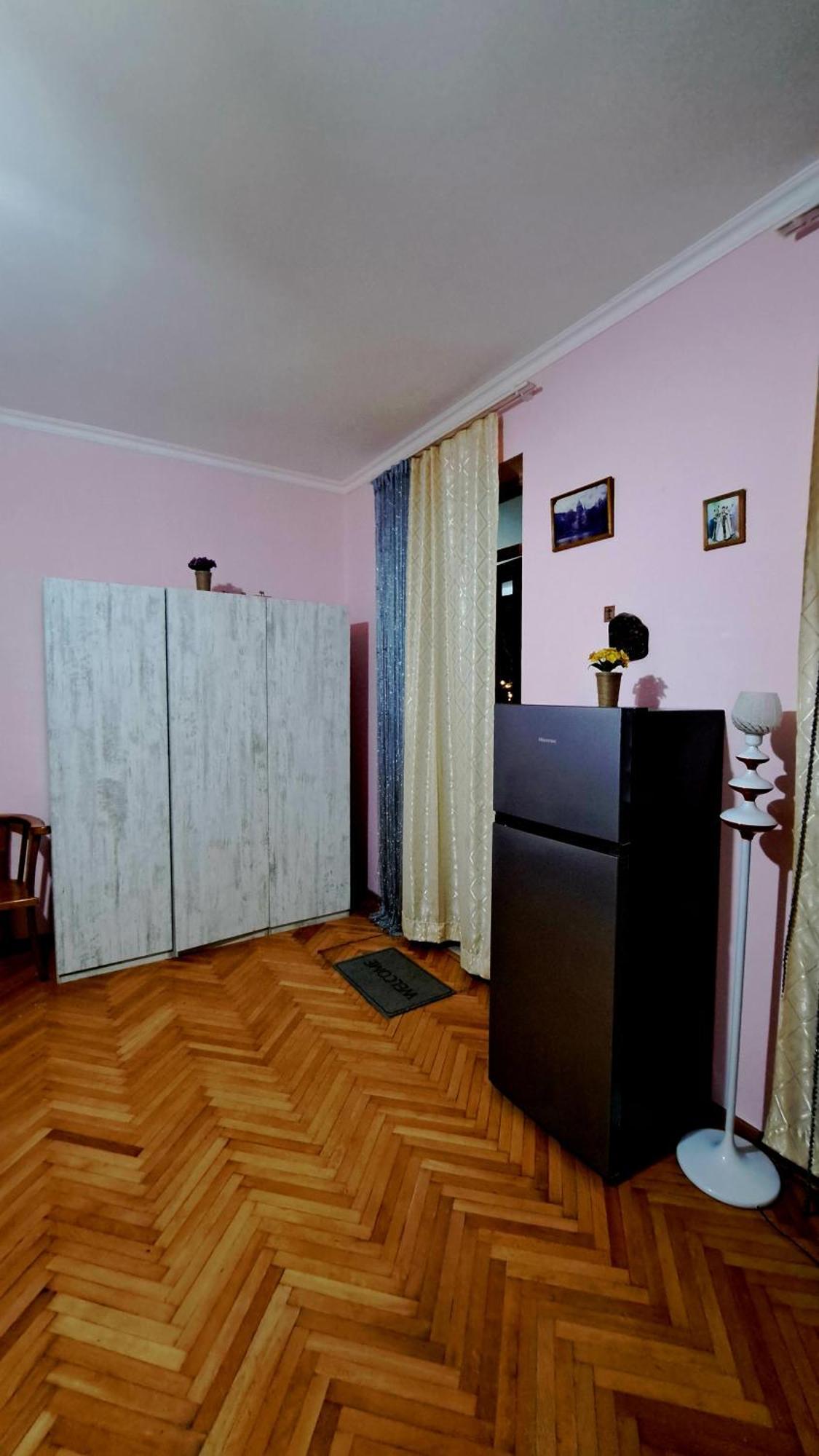 Beautiful Apartment In Old Tbilisi Rom bilde